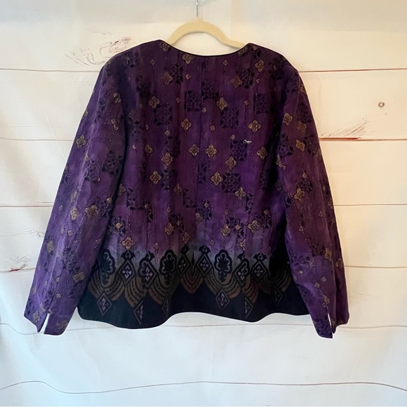 Blazer purple w/ black design Coldwater creek size 18W - Picture 6 of 6